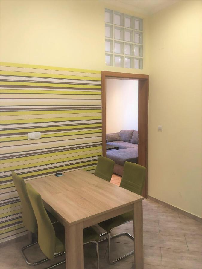 Corvin Square Apartment ブダペスト エクステリア 写真